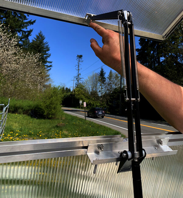 Auto window opener for Climapod greenhouse