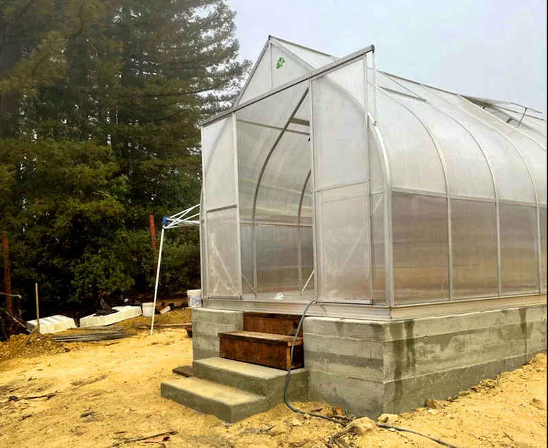 How to make a foundation for a large greenhouse